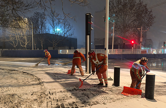戰(zhàn)冰雪 保暢通 | 津保環(huán)投一鍵開啟除冰雪模式